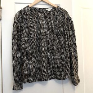 H & M black and cream patterned blouse
